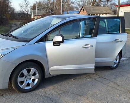 Серый Пежо 5008, объемом двигателя 1.6 л и пробегом 214 тыс. км за 6999 $, фото 9 на Automoto.ua