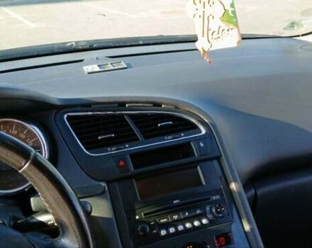 Серый Пежо 5008, объемом двигателя 1.6 л и пробегом 317 тыс. км за 6900 $, фото 30 на Automoto.ua