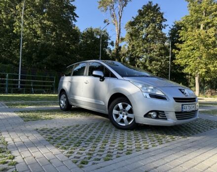 Сірий Пежо 5008, об'ємом двигуна 1.6 л та пробігом 252 тис. км за 7300 $, фото 1 на Automoto.ua