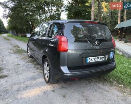 Серый Пежо 5008, объемом двигателя 2 л и пробегом 225 тыс. км за 9594 $, фото 25 на Automoto.ua