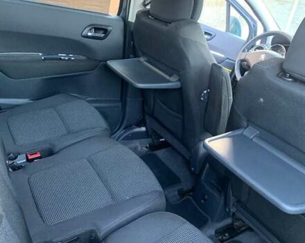 Серый Пежо 5008, объемом двигателя 2 л и пробегом 239 тыс. км за 7150 $, фото 19 на Automoto.ua