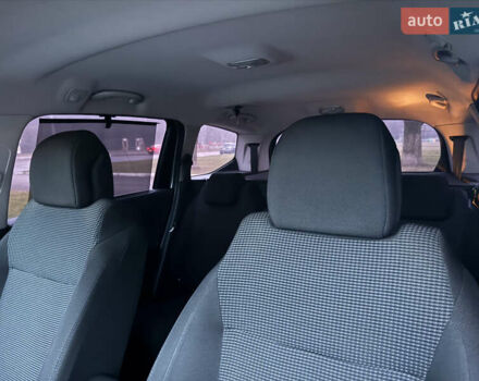 Сірий Пежо 5008, об'ємом двигуна 1.56 л та пробігом 227 тис. км за 6300 $, фото 40 на Automoto.ua