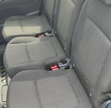 Сірий Пежо 5008, об'ємом двигуна 1.56 л та пробігом 254 тис. км за 7450 $, фото 25 на Automoto.ua