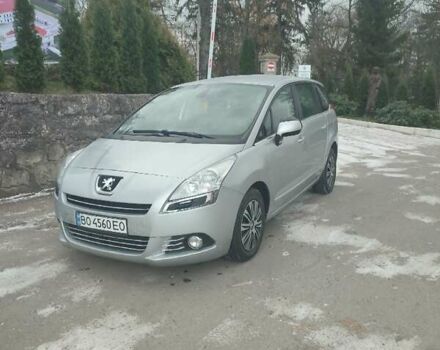 Серый Пежо 5008, объемом двигателя 1.6 л и пробегом 280 тыс. км за 6990 $, фото 2 на Automoto.ua