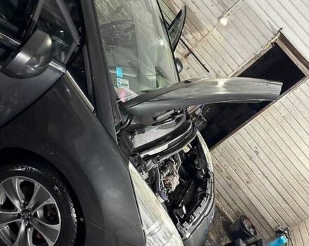 Серый Пежо 5008, объемом двигателя 1.6 л и пробегом 179 тыс. км за 6500 $, фото 2 на Automoto.ua