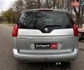 Серый Пежо 5008, объемом двигателя 1.6 л и пробегом 272 тыс. км за 7930 $, фото 3 на Automoto.ua