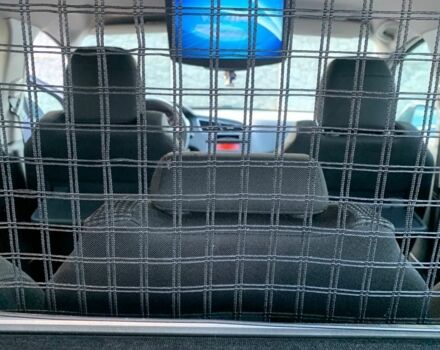 Серый Пежо 5008, объемом двигателя 2 л и пробегом 239 тыс. км за 7150 $, фото 12 на Automoto.ua