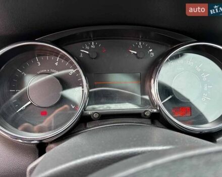 Серый Пежо 5008, объемом двигателя 1.6 л и пробегом 272 тыс. км за 7930 $, фото 21 на Automoto.ua