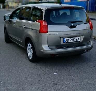 Серый Пежо 5008, объемом двигателя 1.6 л и пробегом 317 тыс. км за 6900 $, фото 21 на Automoto.ua