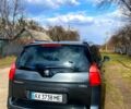 Серый Пежо 5008, объемом двигателя 1.6 л и пробегом 290 тыс. км за 8300 $, фото 1 на Automoto.ua