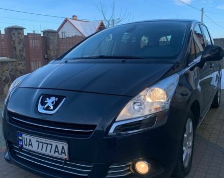 Серый Пежо 5008, объемом двигателя 2 л и пробегом 239 тыс. км за 7150 $, фото 16 на Automoto.ua