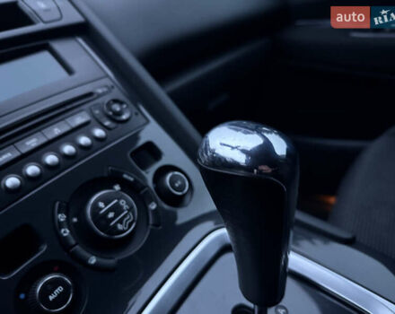 Сірий Пежо 5008, об'ємом двигуна 1.56 л та пробігом 227 тис. км за 6300 $, фото 36 на Automoto.ua