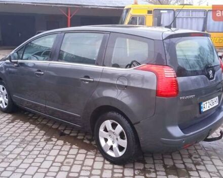 Сірий Пежо 5008, об'ємом двигуна 1.56 л та пробігом 262 тис. км за 7200 $, фото 2 на Automoto.ua