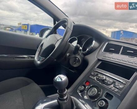 Пежо 5008 2010 в Ровно на Automoto.ua Серый Пежо 5008, объемом двигателя 2 л и пробегом 176 тыс. км за 9700 $, фото 35 на Automoto.ua