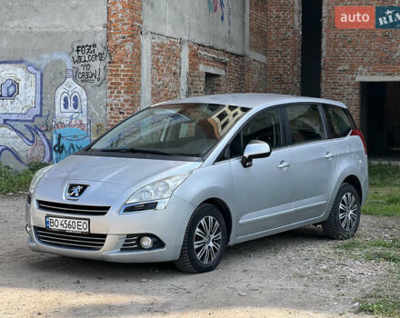 Серый Пежо 5008, объемом двигателя 1.6 л и пробегом 280 тыс. км за 6990 $, фото 6 на Automoto.ua