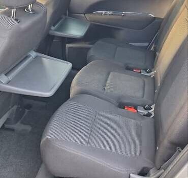 Серый Пежо 5008, объемом двигателя 1.6 л и пробегом 214 тыс. км за 6999 $, фото 20 на Automoto.ua