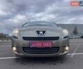 Пежо 5008 2010 в Ровно на Automoto.ua Серый Пежо 5008, объемом двигателя 2 л и пробегом 176 тыс. км за 9700 $, фото 9 на Automoto.ua