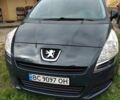 Серый Пежо 5008, объемом двигателя 1.6 л и пробегом 260 тыс. км за 6800 $, фото 1 на Automoto.ua