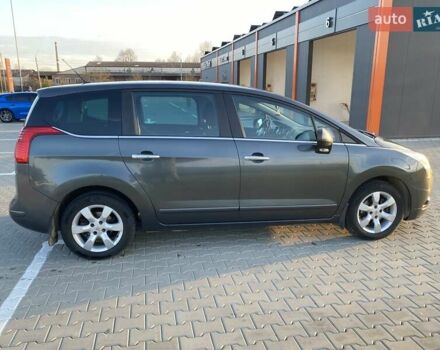 Сірий Пежо 5008, об'ємом двигуна 1.6 л та пробігом 278 тис. км за 7500 $, фото 6 на Automoto.ua