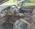 Серый Пежо 5008, объемом двигателя 2 л и пробегом 251 тыс. км за 9700 $, фото 1 на Automoto.ua