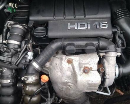 Сірий Пежо 5008, об'ємом двигуна 1.6 л та пробігом 278 тис. км за 7500 $, фото 22 на Automoto.ua