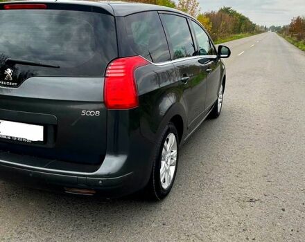 Сірий Пежо 5008, об'ємом двигуна 1.6 л та пробігом 235 тис. км за 7800 $, фото 5 на Automoto.ua