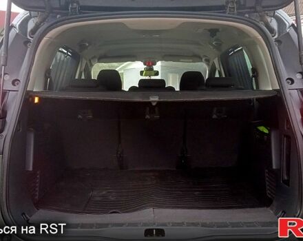 Сірий Пежо 5008, об'ємом двигуна 1.6 л та пробігом 262 тис. км за 7200 $, фото 8 на Automoto.ua