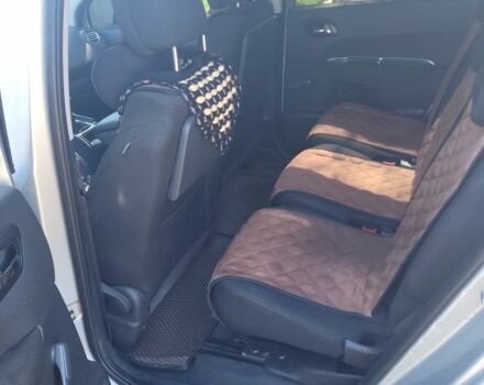 Пежо 5008 2010 в Хмельницком на Automoto.ua Серый Пежо 5008, объемом двигателя 1.6 л и пробегом 234 тыс. км за 6700 $, фото 6 на Automoto.ua