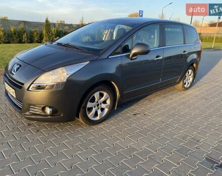 Сірий Пежо 5008, об'ємом двигуна 1.6 л та пробігом 278 тис. км за 7500 $, фото 8 на Automoto.ua