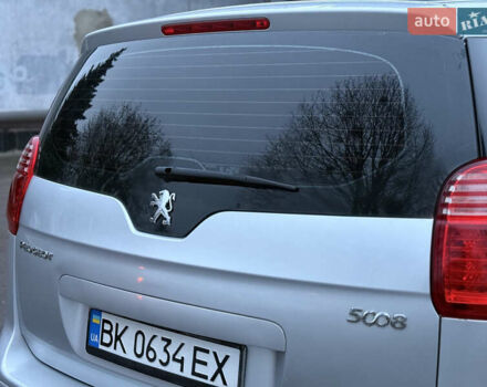 Сірий Пежо 5008, об'ємом двигуна 1.56 л та пробігом 227 тис. км за 6300 $, фото 18 на Automoto.ua