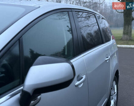 Сірий Пежо 5008, об'ємом двигуна 1.56 л та пробігом 227 тис. км за 6300 $, фото 7 на Automoto.ua