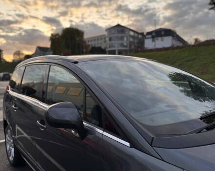 Серый Пежо 5008, объемом двигателя 2 л и пробегом 219 тыс. км за 8100 $, фото 4 на Automoto.ua