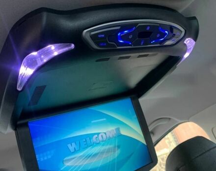 Серый Пежо 5008, объемом двигателя 2 л и пробегом 239 тыс. км за 7150 $, фото 13 на Automoto.ua