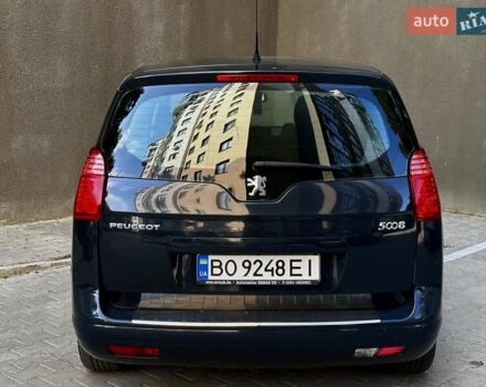 Серый Пежо 5008, объемом двигателя 1.6 л и пробегом 222 тыс. км за 7800 $, фото 7 на Automoto.ua