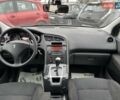Серый Пежо 5008, объемом двигателя 1.6 л и пробегом 280 тыс. км за 7800 $, фото 5 на Automoto.ua