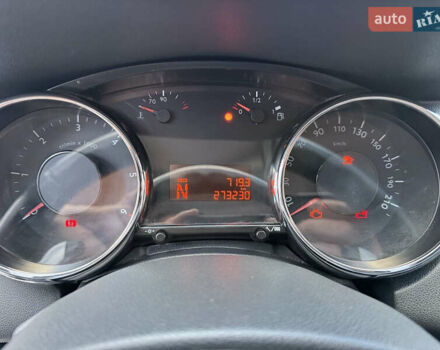 Серый Пежо 5008, объемом двигателя 1.56 л и пробегом 273 тыс. км за 7300 $, фото 22 на Automoto.ua