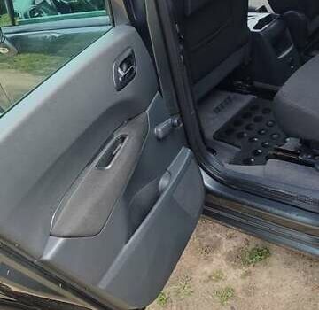 Сірий Пежо 5008, об'ємом двигуна 1.56 л та пробігом 254 тис. км за 7450 $, фото 24 на Automoto.ua