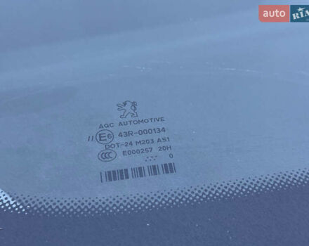Сірий Пежо 5008, об'ємом двигуна 1.56 л та пробігом 227 тис. км за 6300 $, фото 26 на Automoto.ua