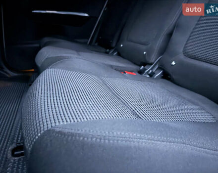 Сірий Пежо 5008, об'ємом двигуна 1.56 л та пробігом 227 тис. км за 6300 $, фото 44 на Automoto.ua