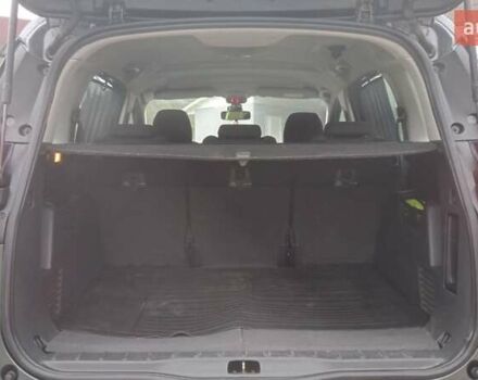 Сірий Пежо 5008, об'ємом двигуна 1.56 л та пробігом 262 тис. км за 7200 $, фото 8 на Automoto.ua