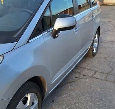 Серый Пежо 5008, объемом двигателя 1.6 л и пробегом 214 тыс. км за 6999 $, фото 15 на Automoto.ua