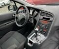 Серый Пежо 5008, объемом двигателя 1.6 л и пробегом 280 тыс. км за 7800 $, фото 7 на Automoto.ua