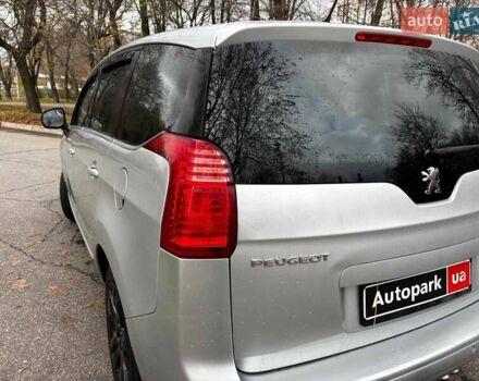 Серый Пежо 5008, объемом двигателя 1.6 л и пробегом 272 тыс. км за 7930 $, фото 12 на Automoto.ua