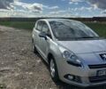 Пежо 5008 2010 в Ивано-Франковске на Automoto.ua Серый Пежо 5008, объемом двигателя 1.56 л и пробегом 227 тыс. км за 8100 $, фото 5 на Automoto.ua