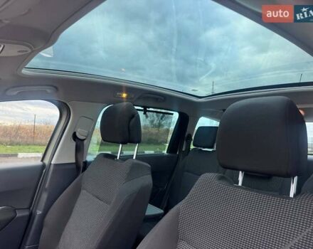 Пежо 5008 2010 в Ровно на Automoto.ua Серый Пежо 5008, объемом двигателя 2 л и пробегом 176 тыс. км за 9700 $, фото 26 на Automoto.ua