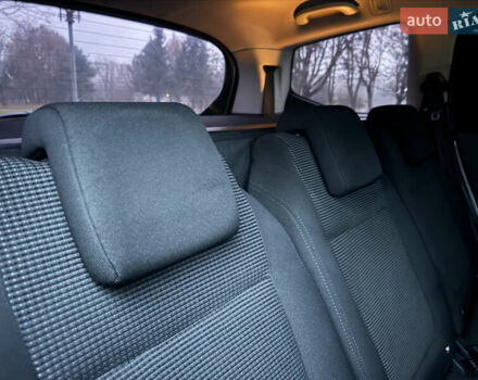 Сірий Пежо 5008, об'ємом двигуна 1.56 л та пробігом 227 тис. км за 6300 $, фото 54 на Automoto.ua