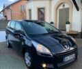 Серый Пежо 5008, объемом двигателя 2 л и пробегом 239 тыс. км за 7150 $, фото 1 на Automoto.ua