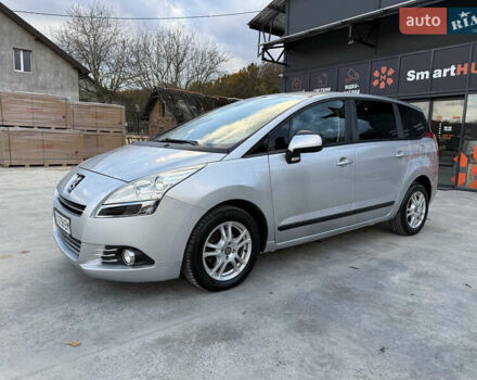 Серый Пежо 5008, объемом двигателя 1.56 л и пробегом 273 тыс. км за 7300 $, фото 2 на Automoto.ua