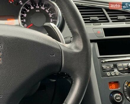 Серый Пежо 5008, объемом двигателя 1.6 л и пробегом 276 тыс. км за 7999 $, фото 45 на Automoto.ua