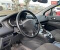 Серый Пежо 5008, объемом двигателя 1.6 л и пробегом 250 тыс. км за 6600 $, фото 9 на Automoto.ua
